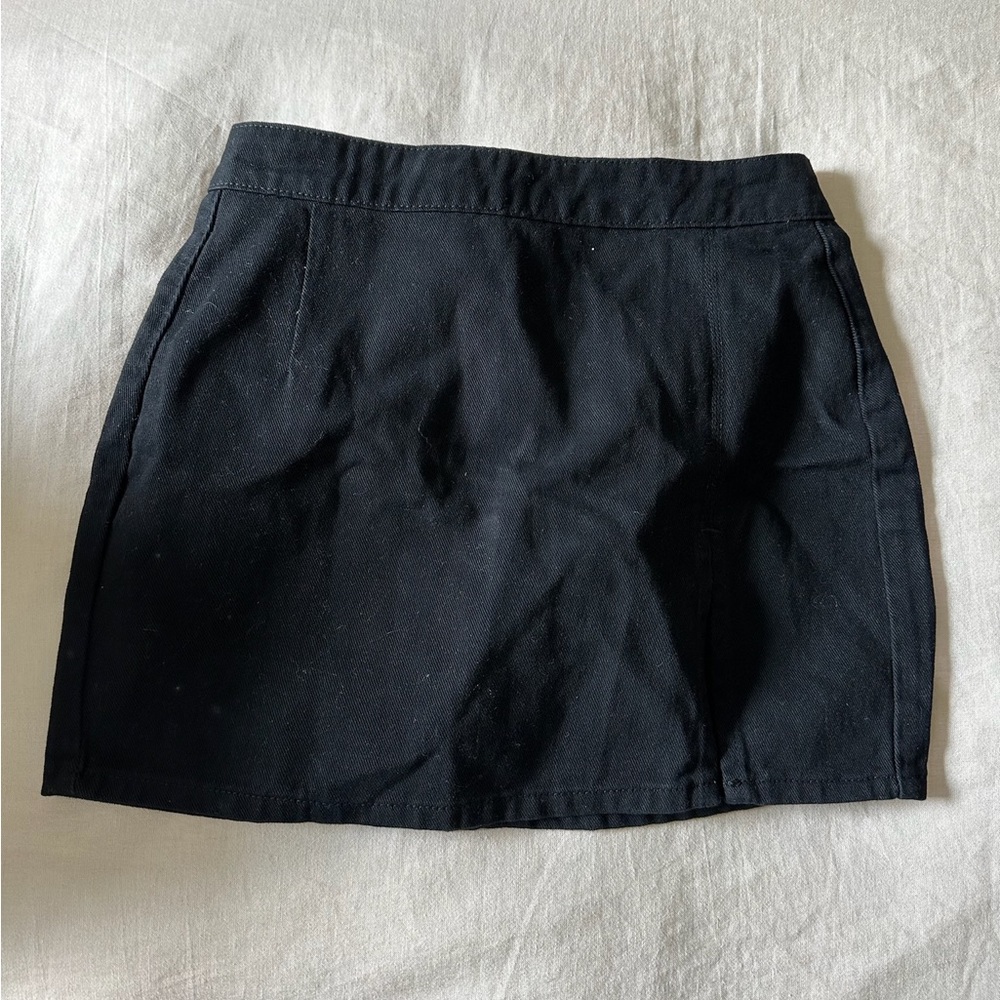 Black mini skirt